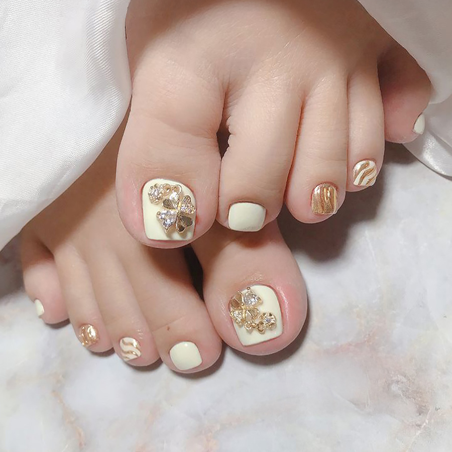 Nails By Helly